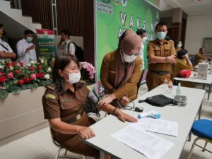 Vaksinasi Tahap I di Kejati Sumut,