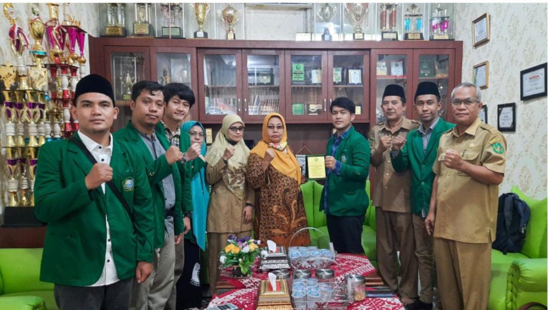 Mahasiswa Jurusan Ilmu Al-Quran dan Tafsir UIN-SU, Laksanakan Magang di MAN 1 Medan