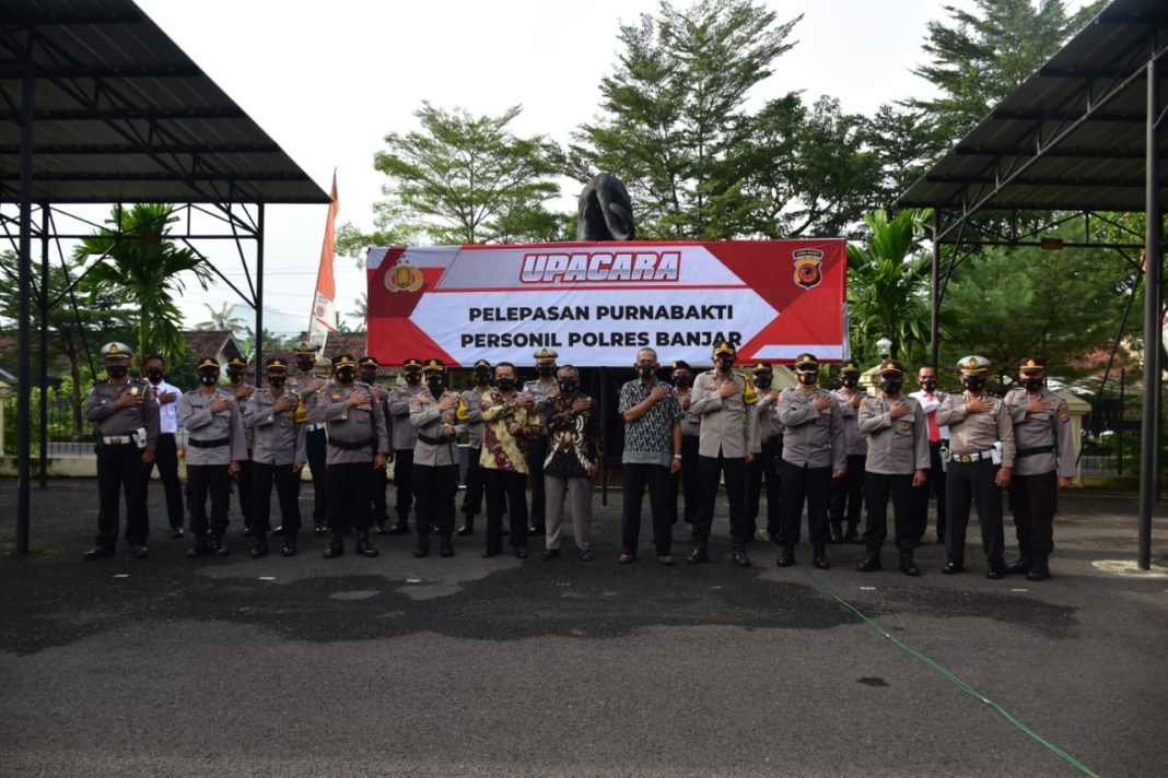 Personel Masuki Purnabakti, Kapolres Banjar Pimpin Upacara Pelepasan