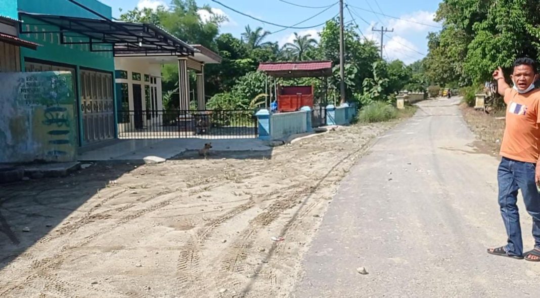 Diduga Terprovokasi, Ratusan Massa Serang Rumah Warga