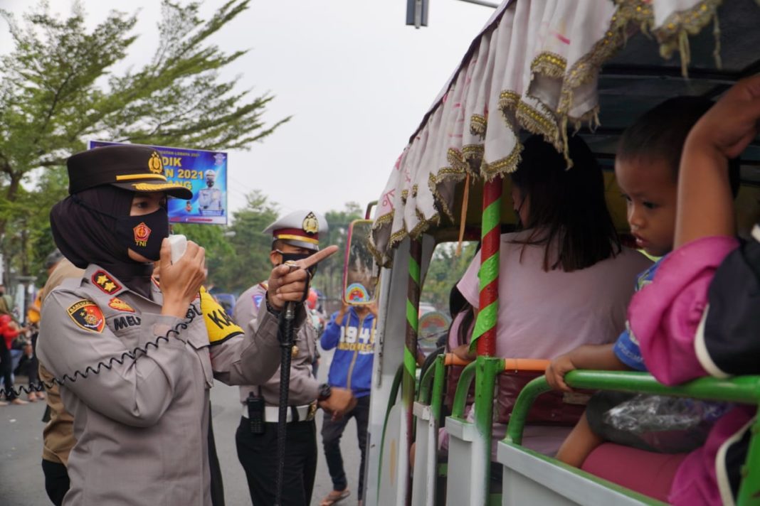 Kapolres Banjar, Hentikan Kendaraan Tak Terapkan Protokol Kesehatan