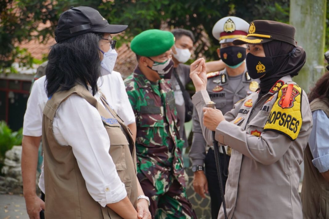 Kapolres Banjar, Dampingi Kunjungan Satgas Covid-19 Pantau Ops Ketupat Lodaya 2021