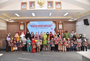 Milad Ke 40 Tahun, Istri Bupati Batubara Santuni Anak Yatim Sebagai Bentuk Rasa Syukur
