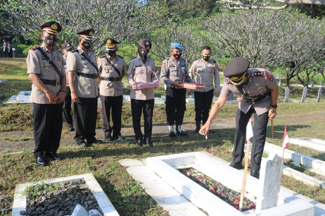 HUT Bhayangkara Ke-75