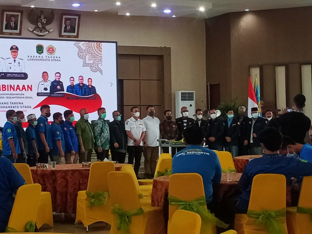 Bupati Labura