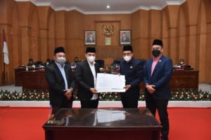 Rapat Paripurna DPRD Batu Bara
