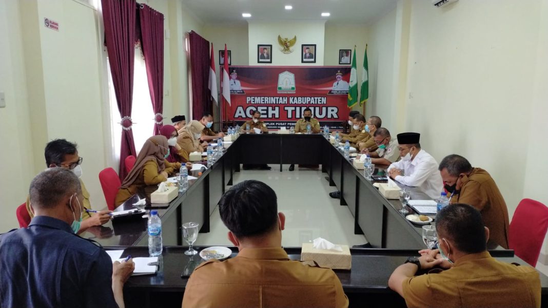 Rocky Pimpin Rapat Koordinasi Pencegahan Covid-19
