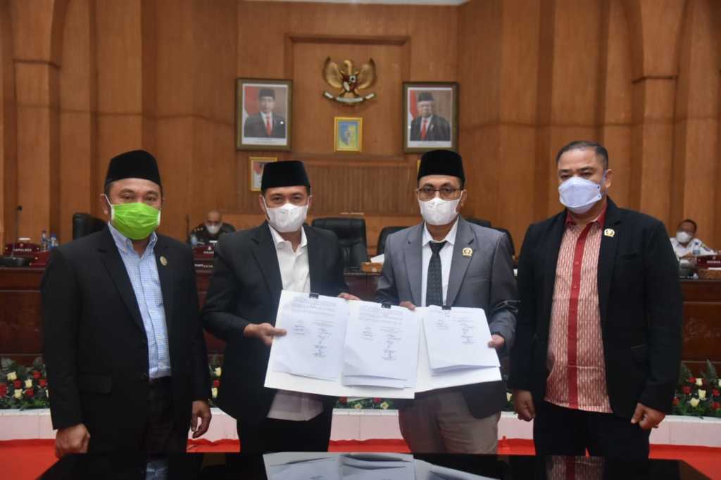 Bupati Zahir