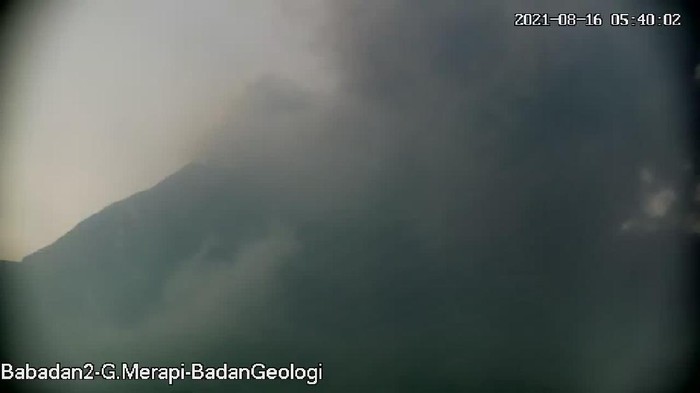 Gunung Merapi Erupsi