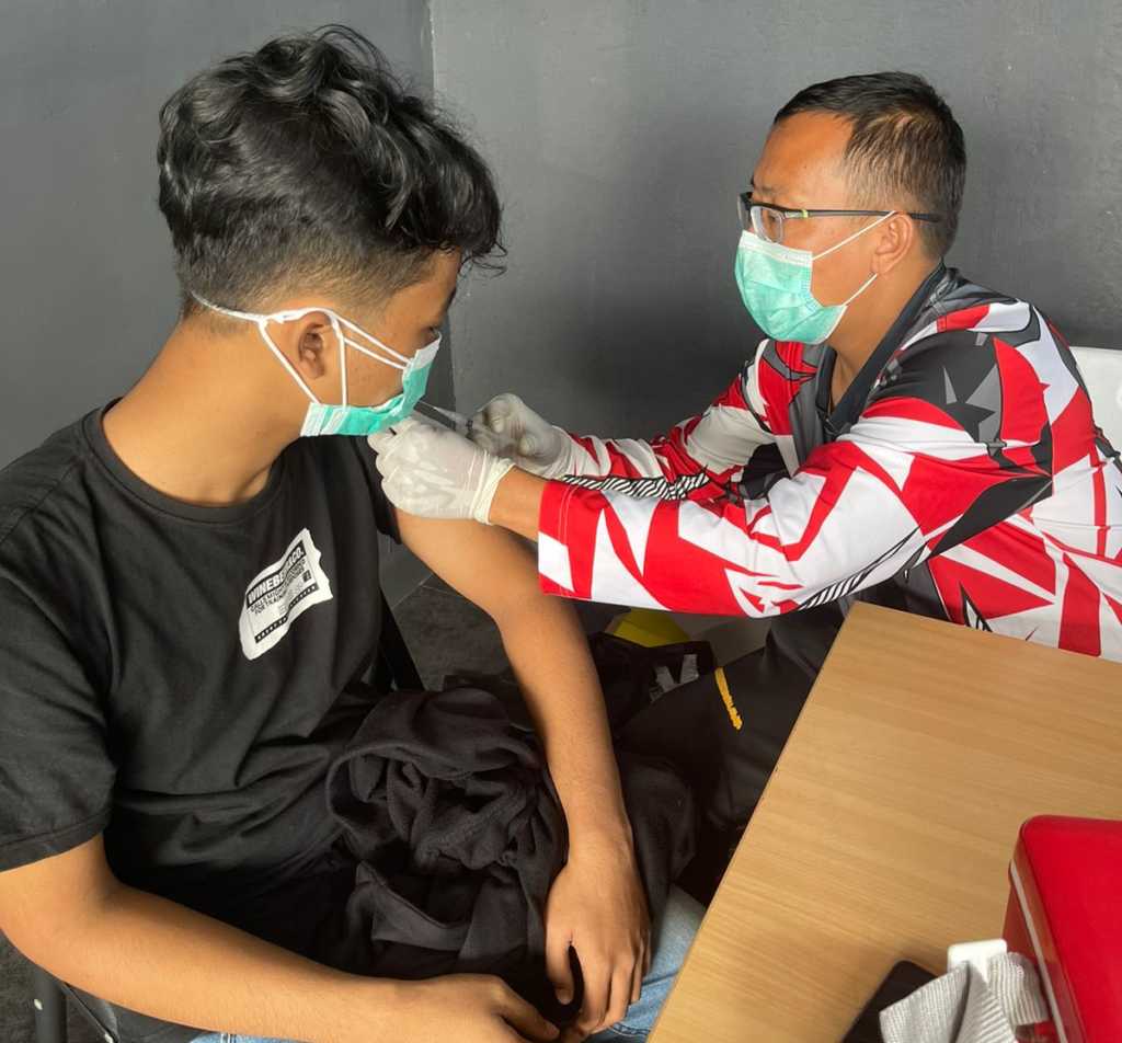 Kodam Jaya bersama B-Store