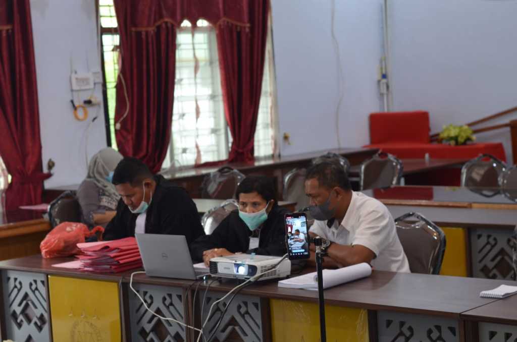 Sidang Okor Cs