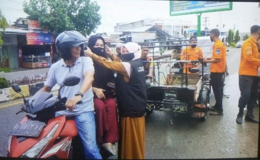 BPBD Langsa Bagikan Masker