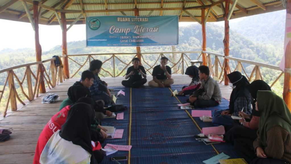 Camp Literasi