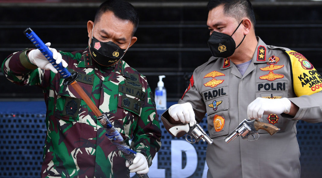 HTI Tunggangi Kasus Tewasnya 6 Teroris FPI di KM 50