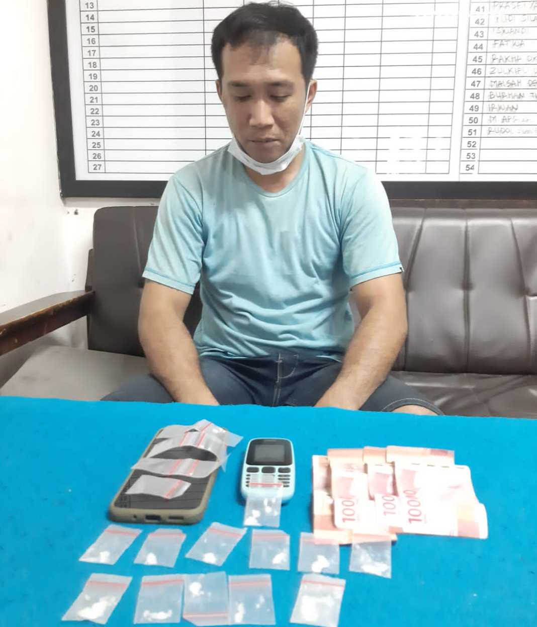 Hendak Melarikan Diri
