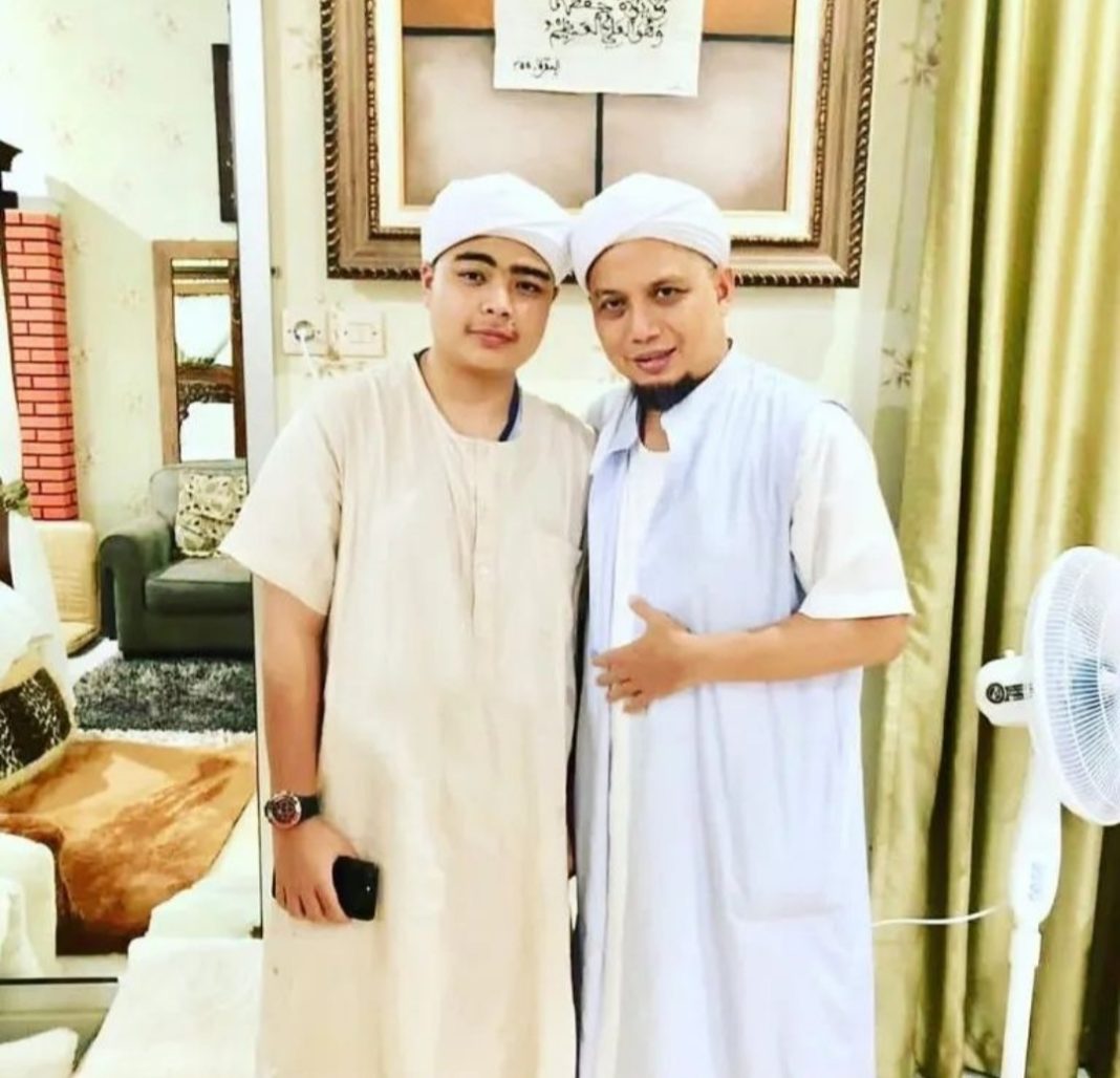 Ameer Azzikra Meninggal Dunia