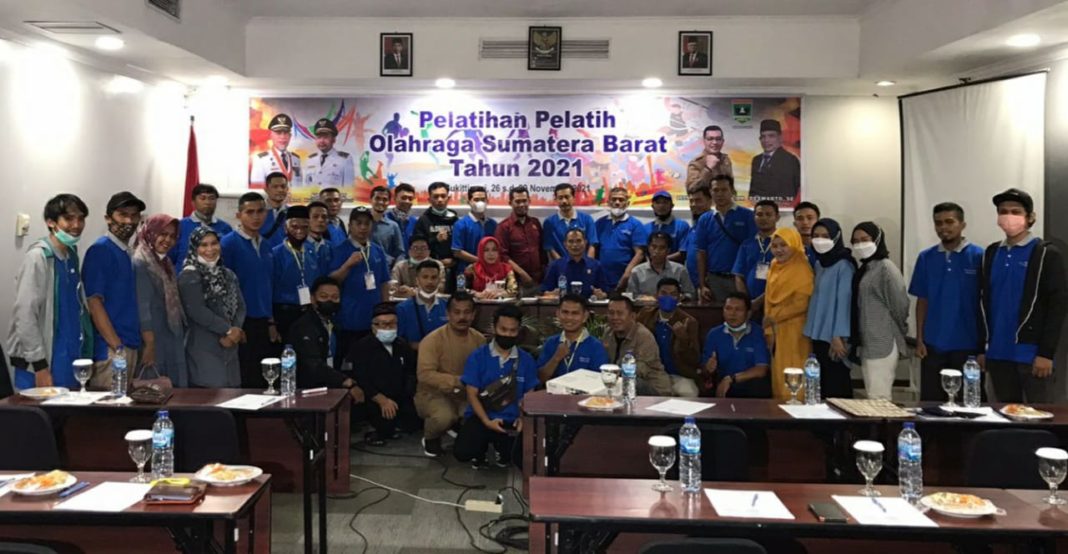 H. Daswanto Buka Pelatihan Pelatih Olahraga Tingkat Dasar