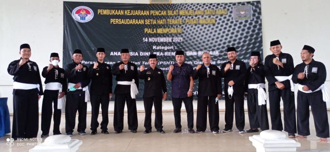 Menjelang Satu Abad