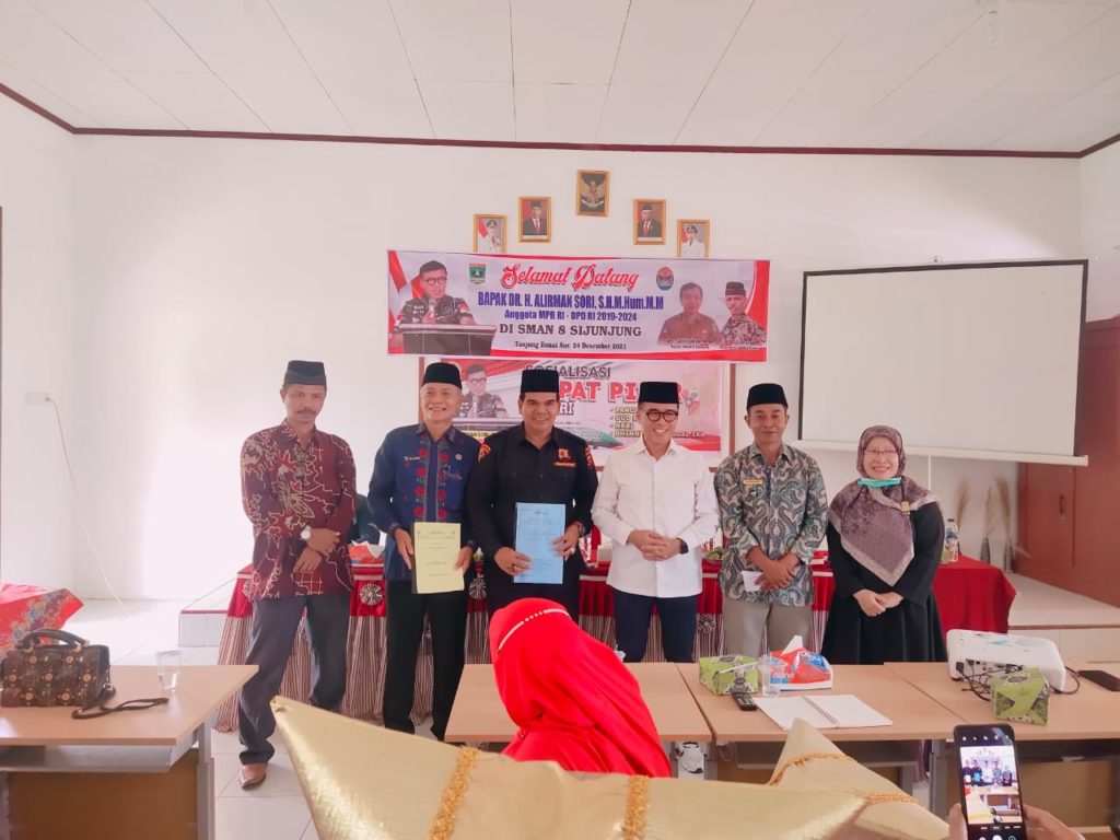 Anggota DPD RI DR. H. Alirman Sori, SH., M.Hum., MM Kunjungi Nagari TBA, Dt Sumu Rajo Tokoh Masyarakat : Motivasi Bagi Kita