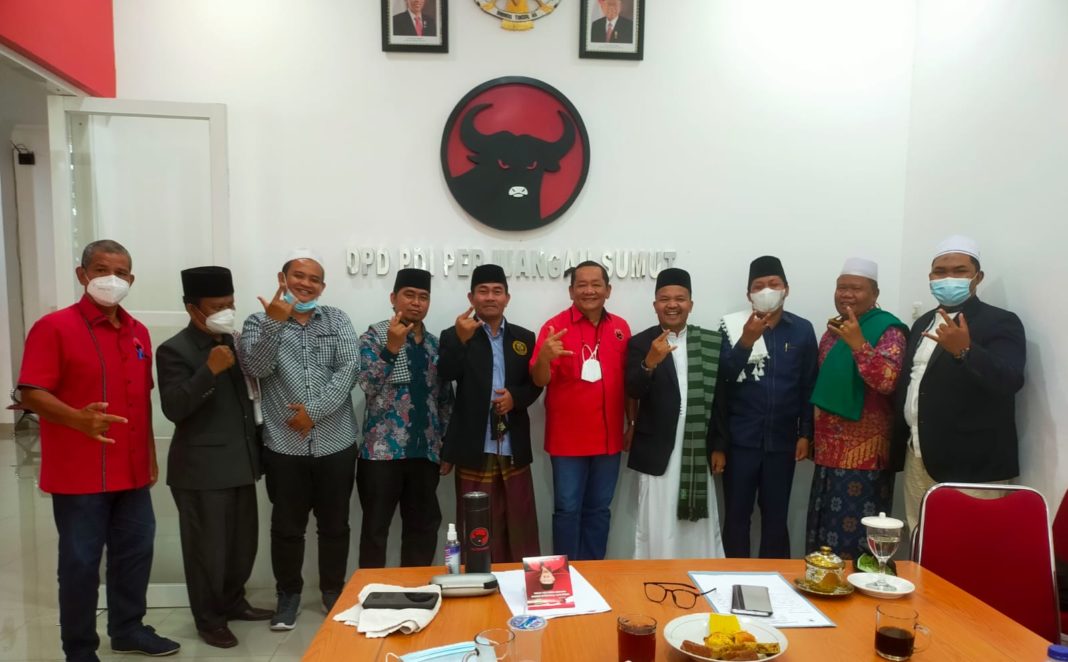 PDI Perjuangan Sumut dan Sahabat Da’I 