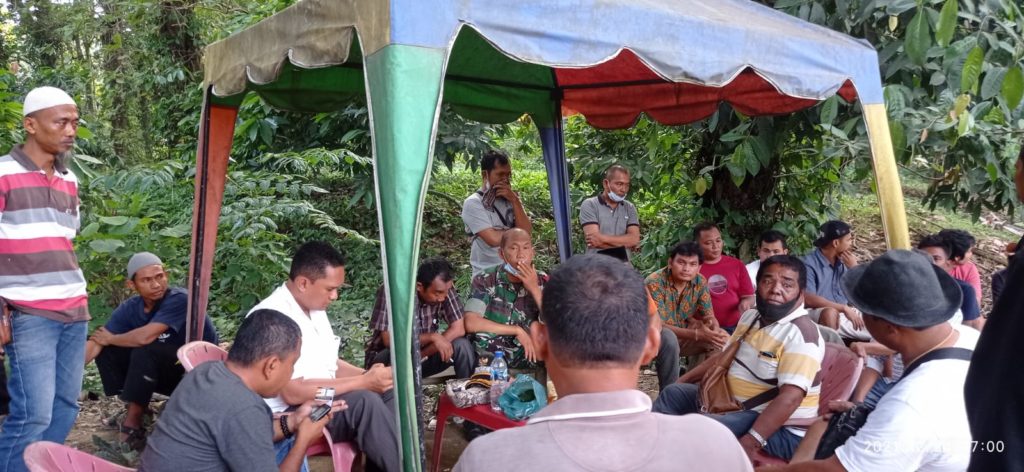 Warga dan Camat Batang Serangan Resah Jalan Rusak, Hadang Truk Galian C