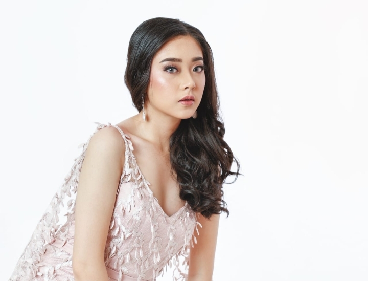 Intip Cantiknya Jessica Grace Harvery