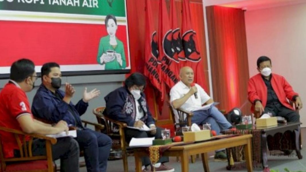Kehadiran Tiga Menteri di Acara PDIP