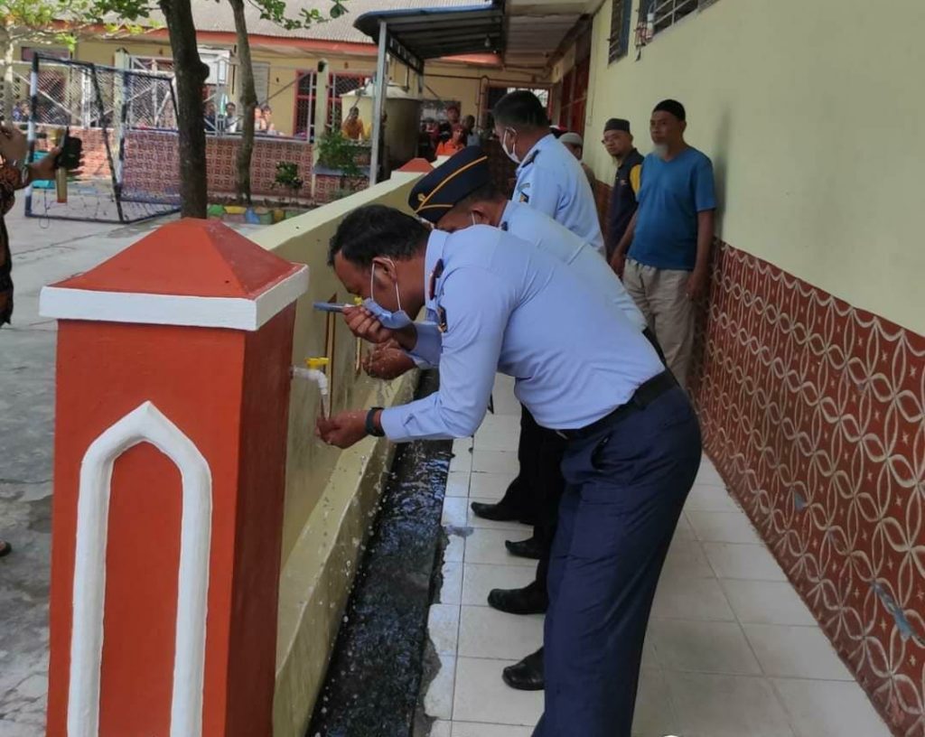 Kalapas Resmikan Tempat Wudhu Masjid AT-Taubah
