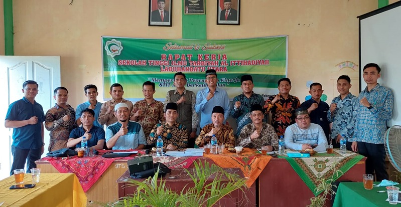 Rapat Kerja STIT AILU