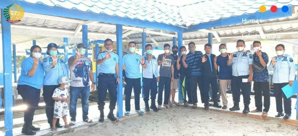 Petugas Lapas Labuhan