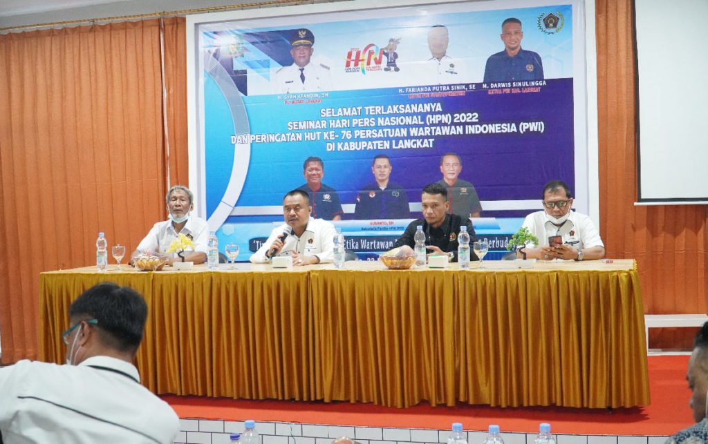 Seminar Hari Pers Nasional