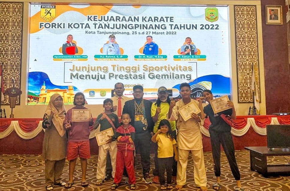 5 Atlet Dojo Air Karate Club Pematang Siantar