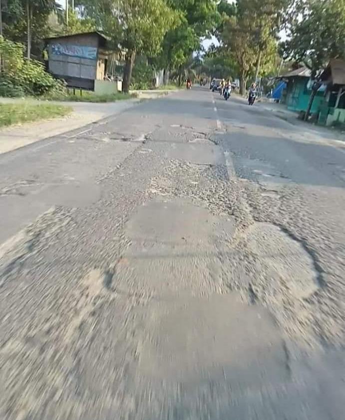 Jalan Nasional Binjai-Langkat Rusak
