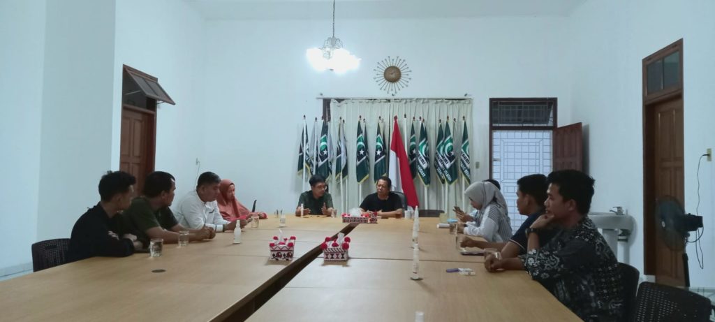 Pengurus Badko HMI Bersilaturahmi dengan KAHMI Sumut,