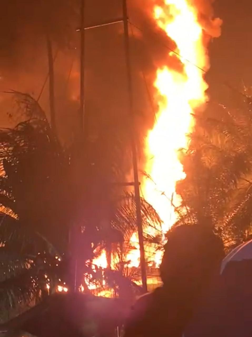 Sumur Minyak di Aceh Timur Terbakar