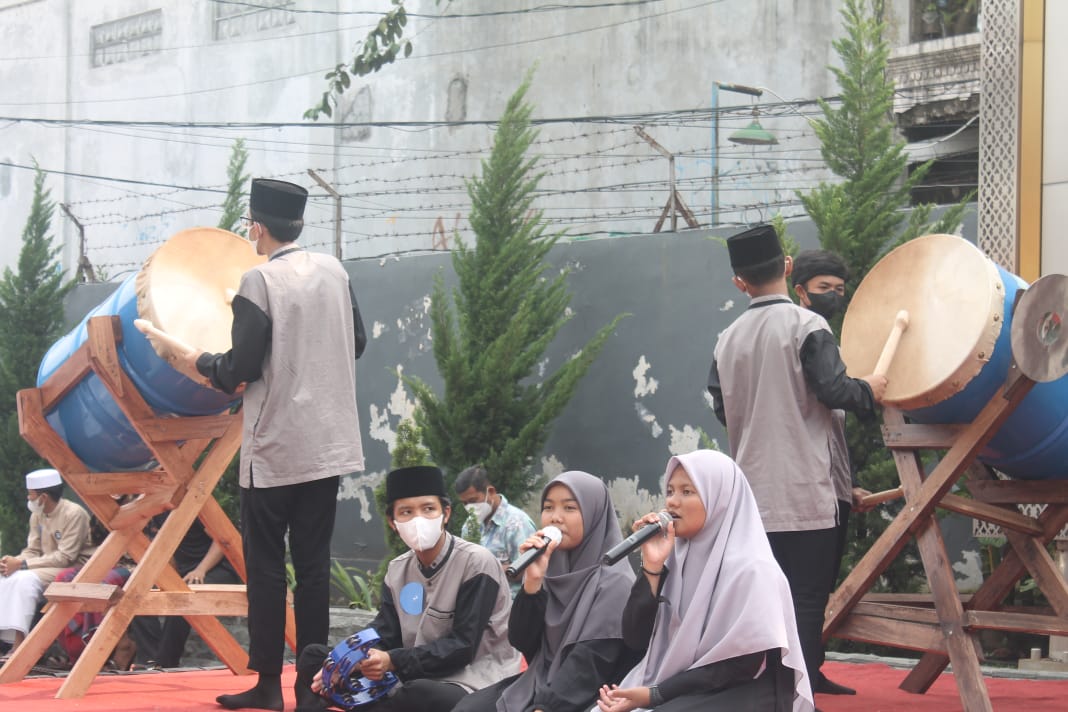 Lestarikan Nilai Agama dan Budaya, UNPI Cianjur Gelar Lomba Adzan dan Ngadulag
