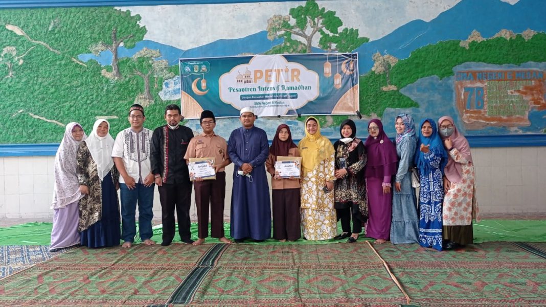 PETIR (Pesantren Intensif Ramadhan) SMA Negeri 6 Medan