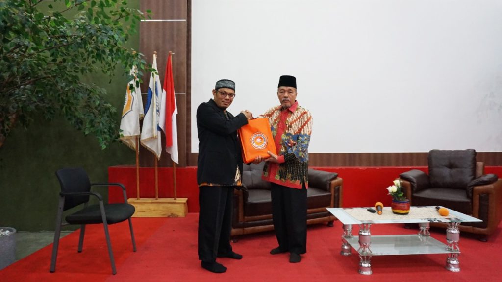 SMA Islam Plus Adzkiya
