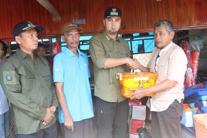 Bupati Benny Dwifa