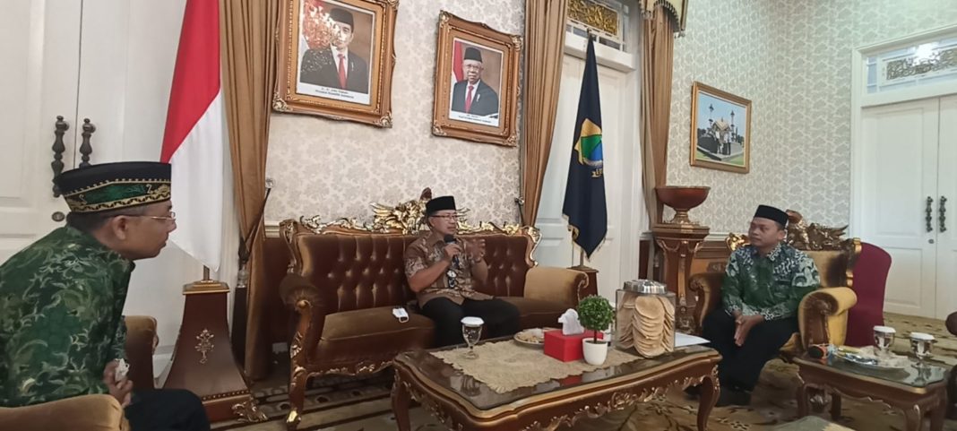 Bupati Cianjur Herman Suherman