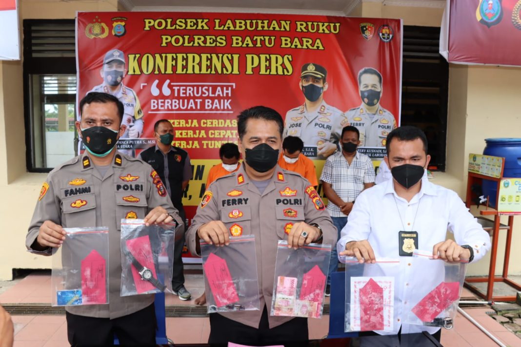 Kapolsek Labuhan Ruku AKP Ferry Kusnadi