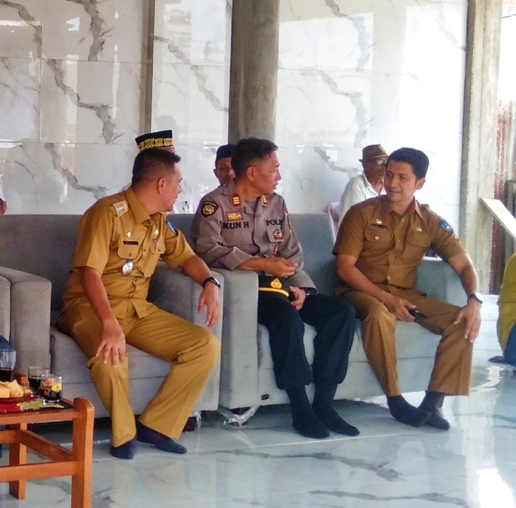 Sujud Syukur Geuchik Junaidi