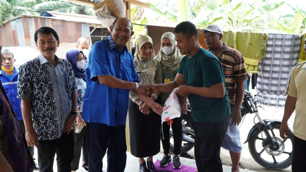 Warga Tedampak Angin Puting Beliung