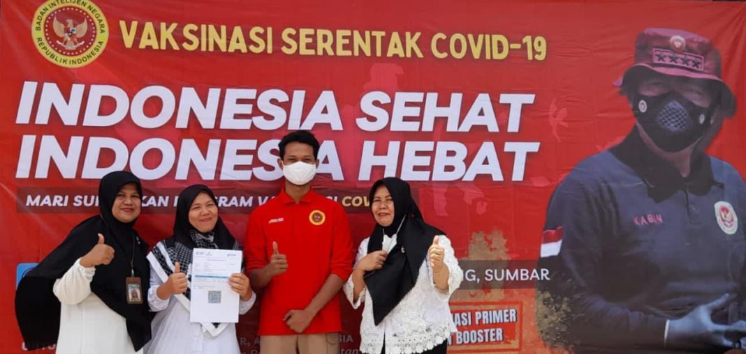 Wujudkan Kekebalan Kelompok, BIN Daerah Sumbar Gelar Vaksin di Sijunjung