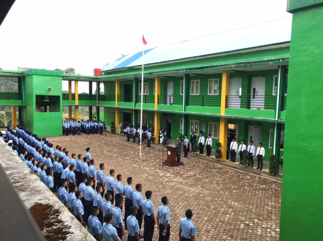 Jadi Inspektur Upacara Bendera di MAN IC Tapsel