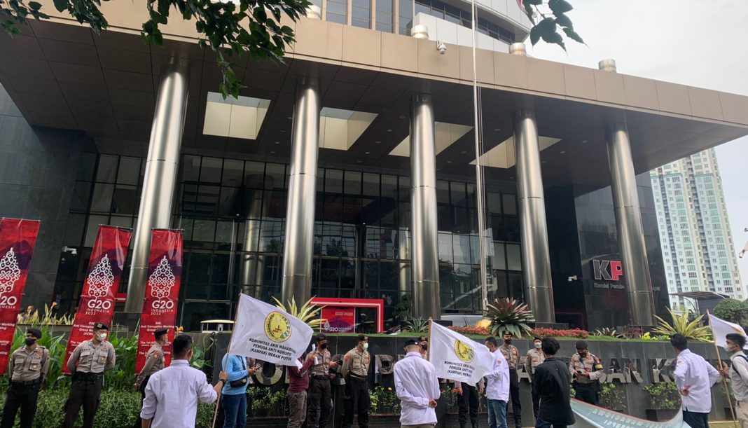 Kampak Merah Putih