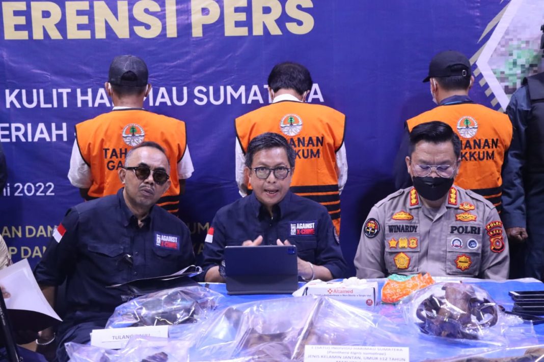 Penyidik Gakkum KLHK Wilayah Sumatera