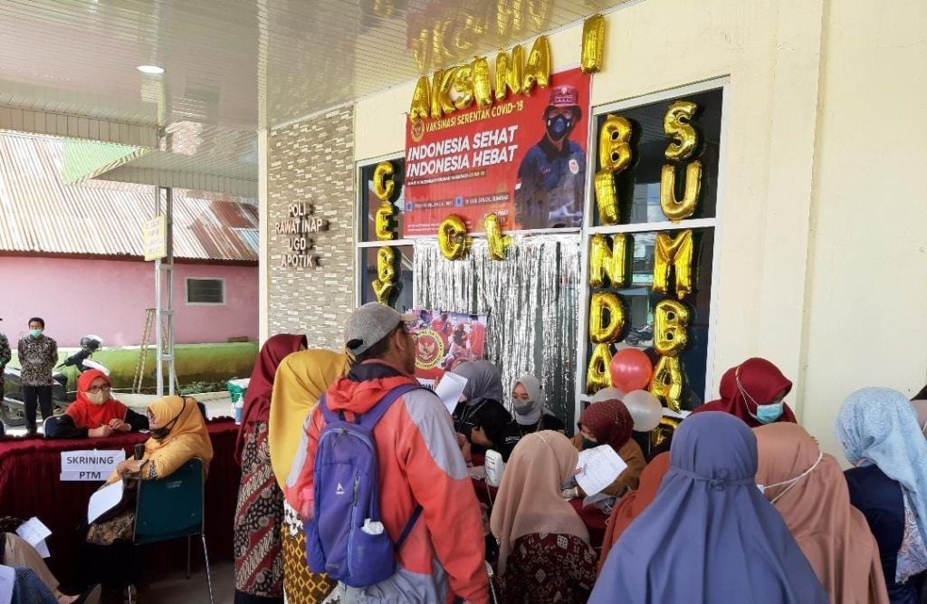 BINDA Sumbar Pelopori Pelaksanaan Gebyar Vaksinasi Covid-19 di Puskesmas Alahan Panjang