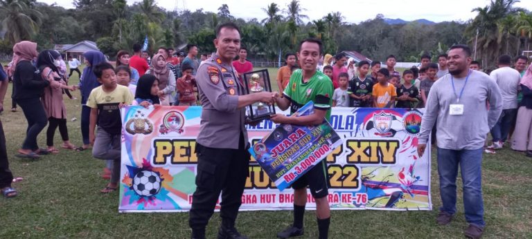 Kapolsek Koto VII Hadiri Final Turnamen Sepak Bola di Padang Laweh Selatan