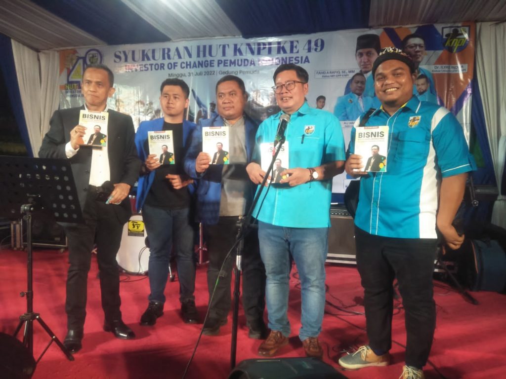 Menpora Berikan Sambutan